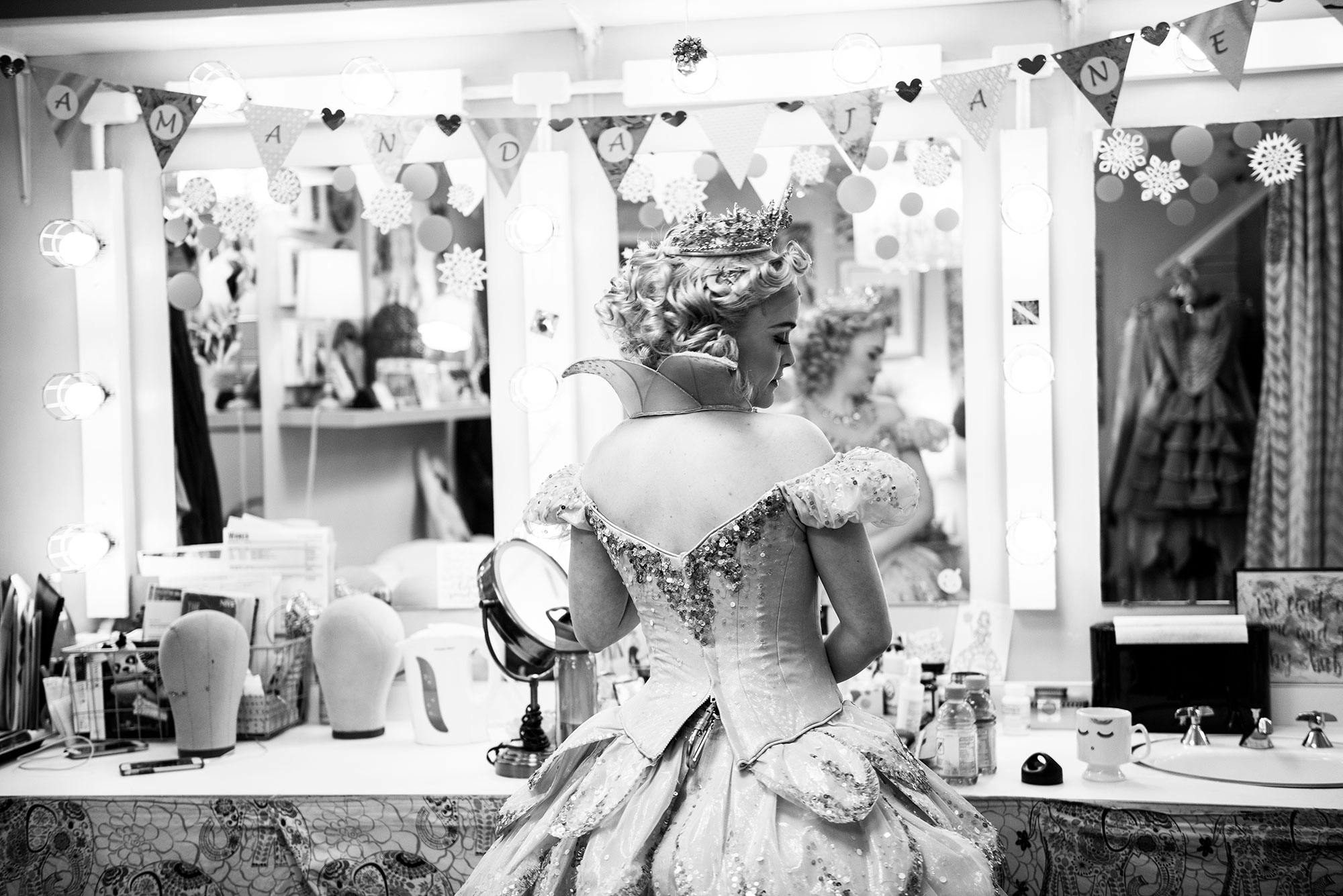 Go Backstage With Broadways Glinda At ‘wicked Todaytix Insider