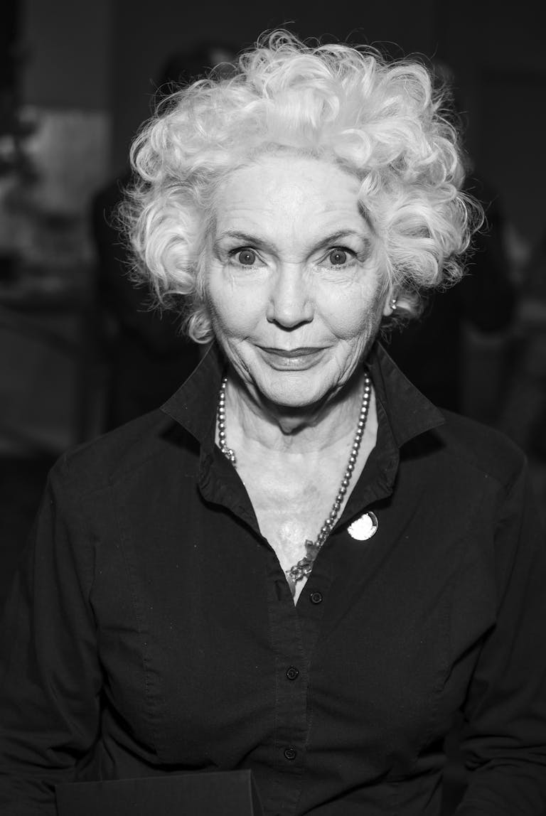 Fionnula Flanagan (Photographed by Jenny Anderson) .