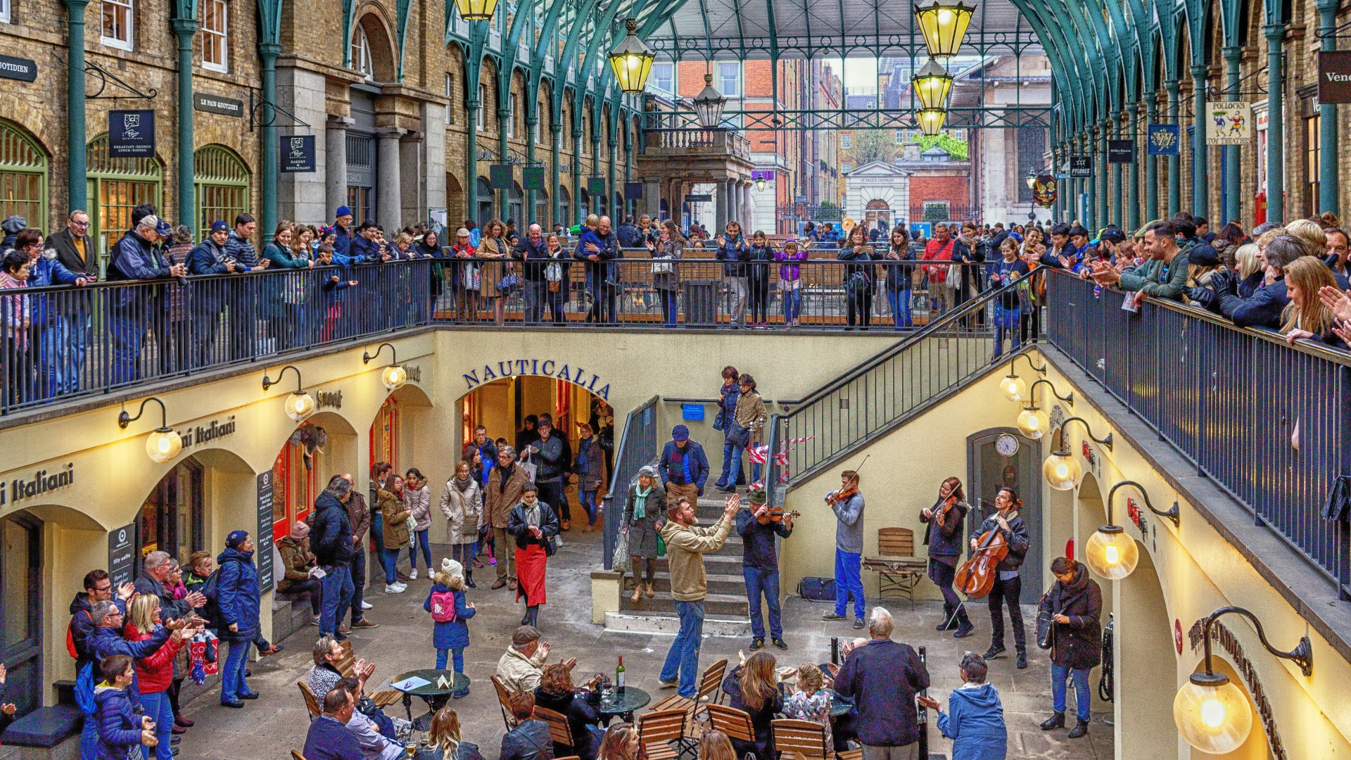 Covent Garden Neighbourhood Guide What to See, Where to Eat and Drink